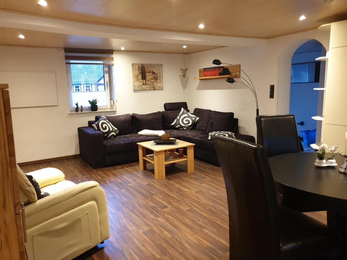 Ferienwohnung Im Urfftal Бад Цвестен Екстериор снимка