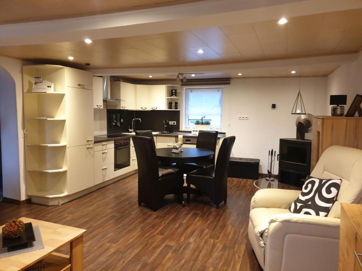 Ferienwohnung Im Urfftal Бад Цвестен Екстериор снимка